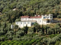 «ΟΙΝΟΞΕΝΕΙΑ 2014»: ΤΟΠΙΑ ΚΑΙ ΓΕΥΣΕΙΣ ΤΗΣ ΑΙΓΙΑΛΕΙΑΣ